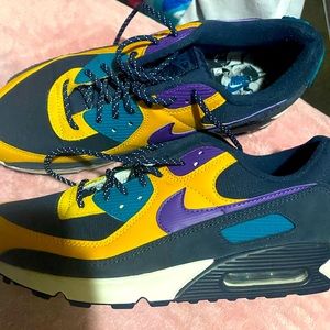 Nike Air Max 90